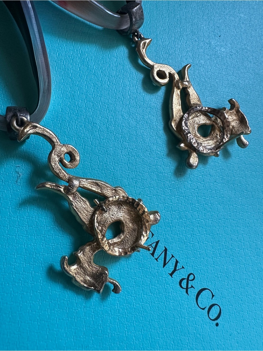 Vintage Artesian Created Dragon Dangle Earrings With Alexis Bittar Lucite - Picture 6 of 14